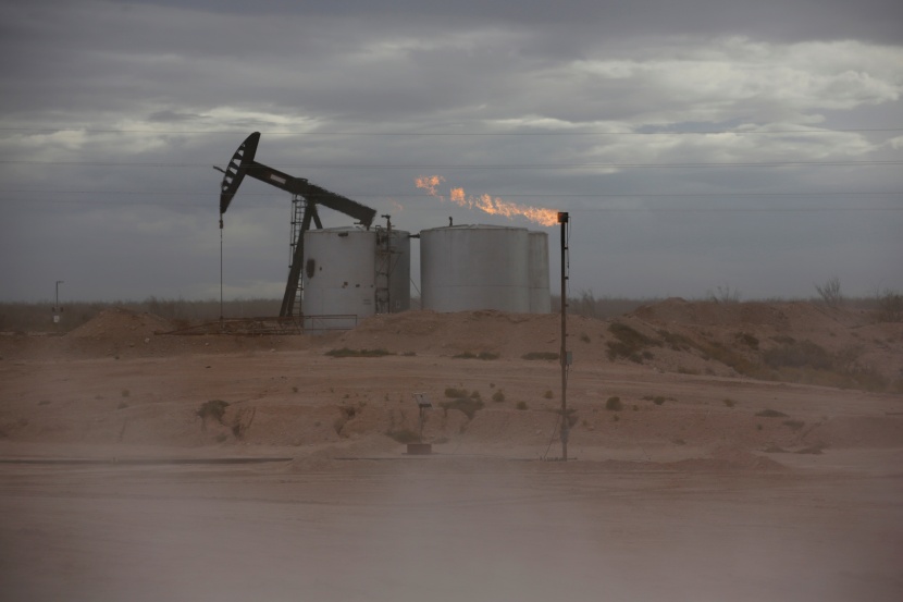 وكالة الطاقة: أسس أكثر صلابة لسوق النفط هذا العام .. الطلب سيرتفع 5.5 مليون برميل يوميا