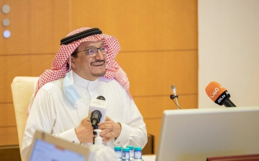 تدشين المرحلة الثانية من مبادرة التمكين الرقمي لأكثر من 70 ألف طالب وطالبة