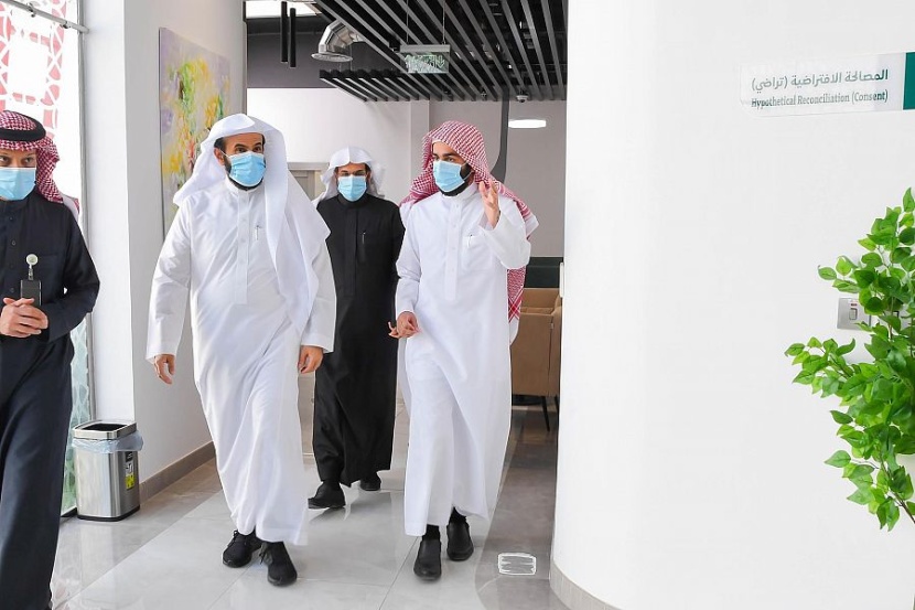 "العدل" يدشن مركز المصالحة النموذجي
