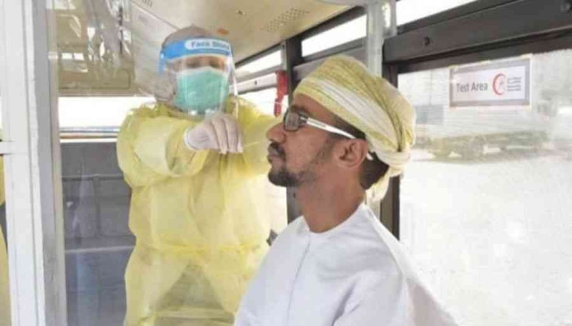 عمان تسجل أول إصابة بالسلالة الجديدة من كورونا