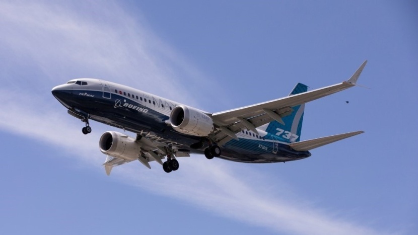 هيئة الطيران المدني بالإمارات ترفع الحظر عن الطائرة البوينج 737 ماكس 