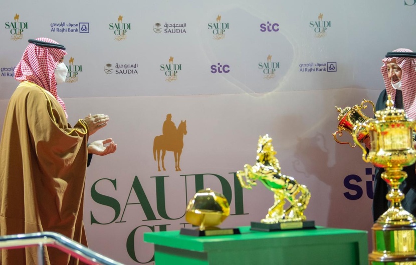 الوطن يستعيد "كأس السعودية" مع البطل "مشرف"