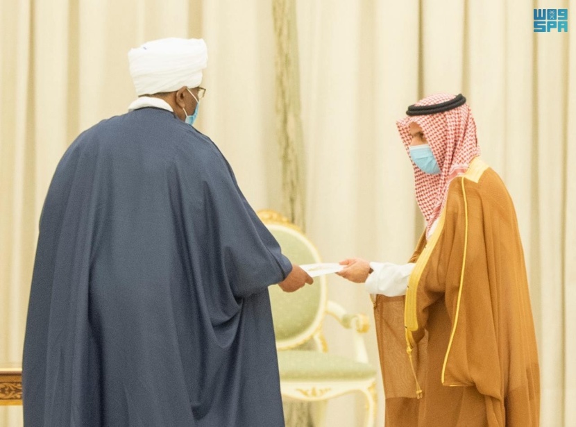 أمام الملك سلمان .. سفراء عدد من الدول يقدمون أوراق اعتمادهم