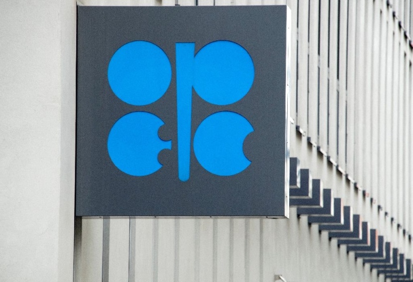 "أوبك+" تتفق على إبقاء الإنتاج مستقرا في أبريل