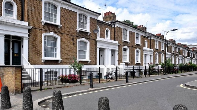   تباطؤ نمو أسعار المنازل في بريطانيا للشهر الثالث 