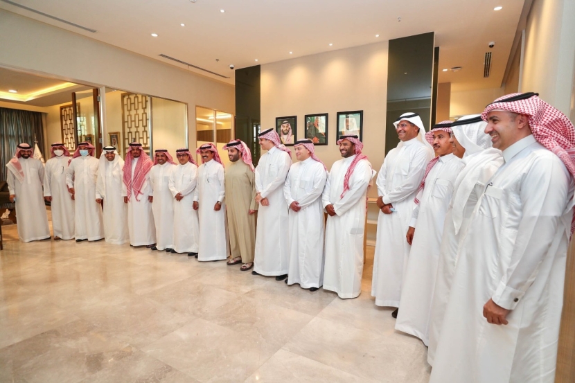 تركي آل الشيخ يجتمع بالرؤساء التنفيذيين للبنوك السعودية والصناديق الاستثمارية