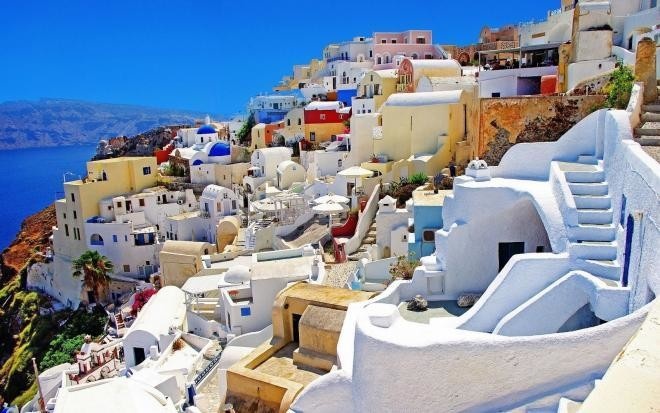 اليونان تفتح أبوابها أمام السياحة اعتبارا من 14 مايو 