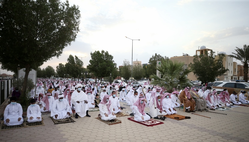 صور من صلاة العيد في الرياض