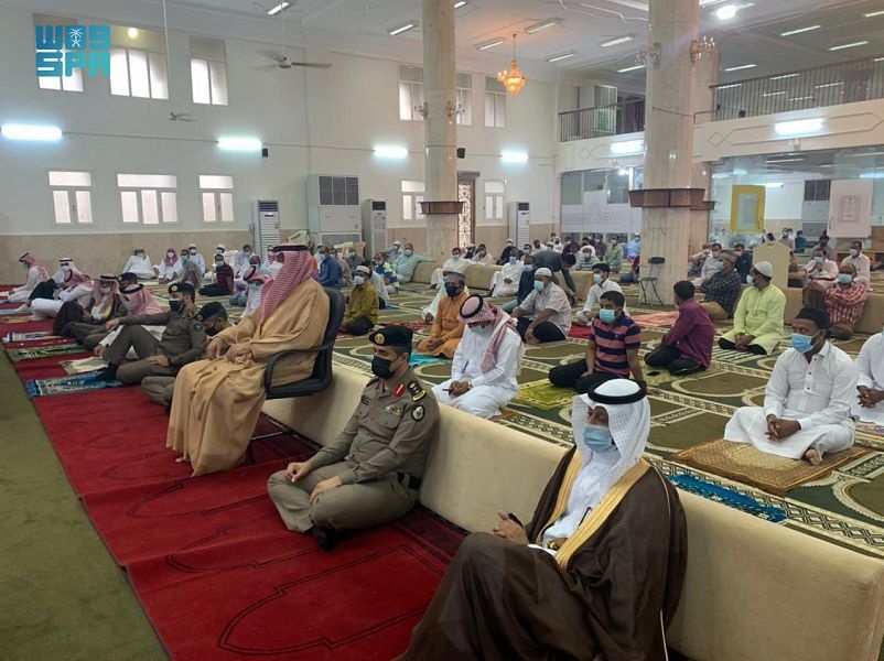 تأدية صلاة العيد في أكثر من 20 ألف جامع ومسجد إضافي
