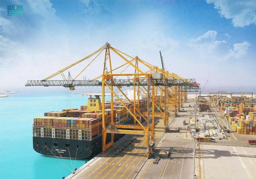 14 % ارتفاع حاويات المسافنة في الموانئ السعودية خلال مايو