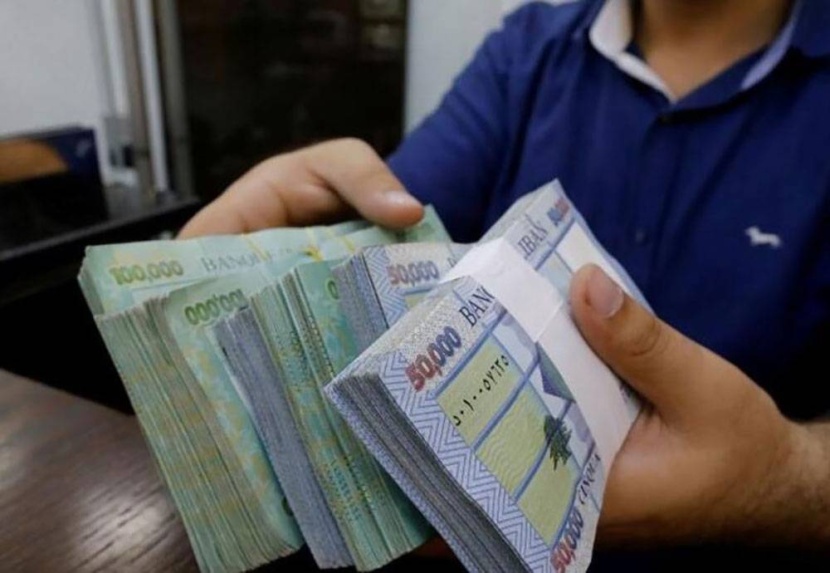 السقوط الحر للعملة اللبنانية مستمر .. 15500 ليرة للدولار
