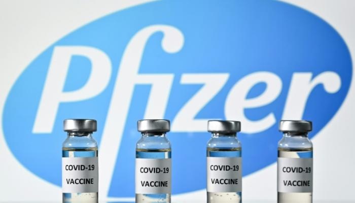 خلط جرعات من لقاح أسترازينيكا وفايزر يشكل استجابة مناعية قوية