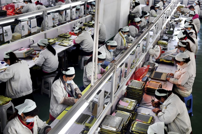 نشاط المصانع في الصين يتراجع خلال يوليو بسبب ضعف الصادرات