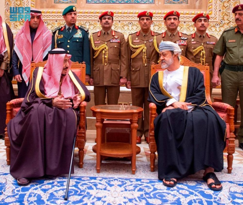 تلبية لدعوة خادم الحرمين .. سلطان عمان ضيفا على السعودية الأحد