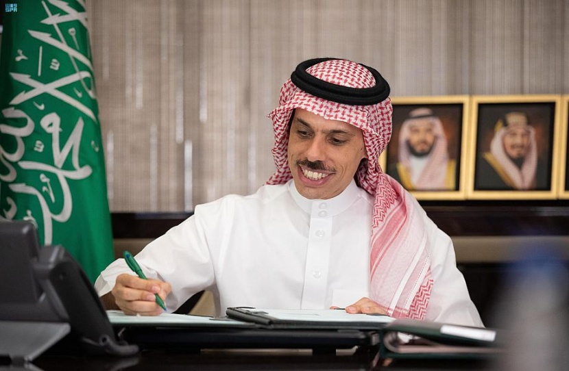 وزير الخارجية يلتقي نظيرة النرويجي ويوقعان مذكرة تفاهم للمشاورات السياسية بين البلدين