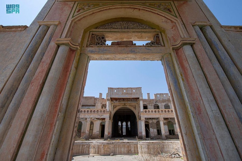 قصر جبرة في الطائف .. التاريخ يعانق البساتين منذ 1300 سنة