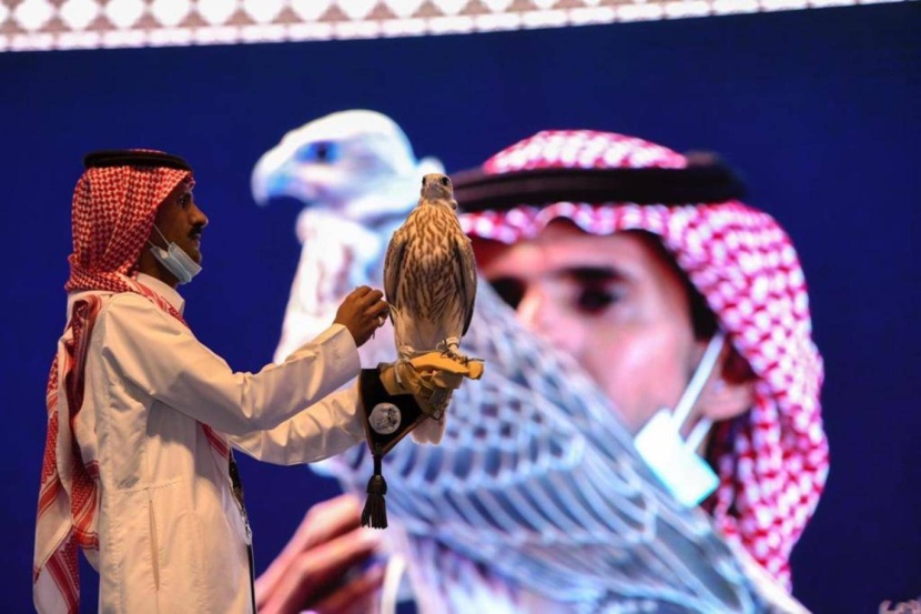 معرض الصقور السعودي .. 350 عارضا من 26 دولة