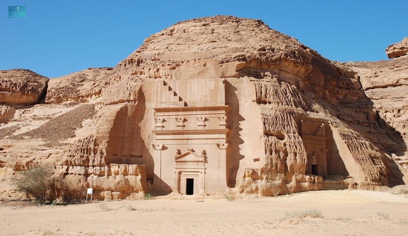 "العلا" أعجوبة الحجر وكنوز التاريخ القديم