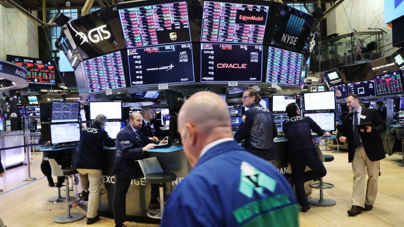 المستثمرون أكثر حذرا في أواخر العام