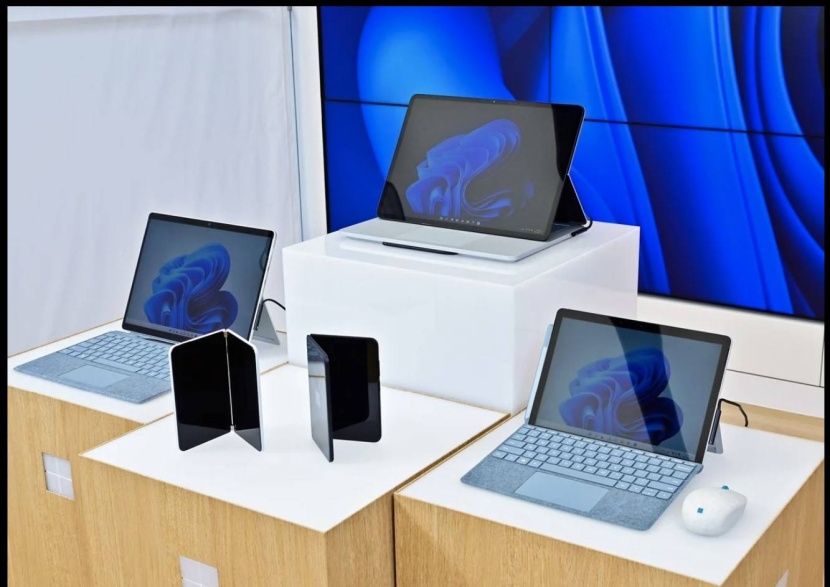 «مايكروسوفت» تطلق 5 أجهزة جديدة على رأسها Surface Duo 2 بنظام أندرويد