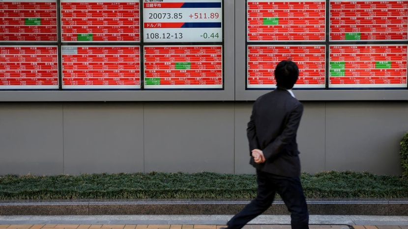 الأسهم اليابانية تغلق‭ ‬مرتفعة بفضل آمال التعافي الاقتصادي و"سوفت بنك" يقفز 9.8%