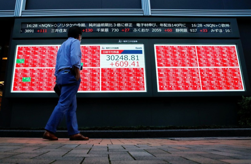 المؤشر الياباني يفتح على انخفاض 0.17%
