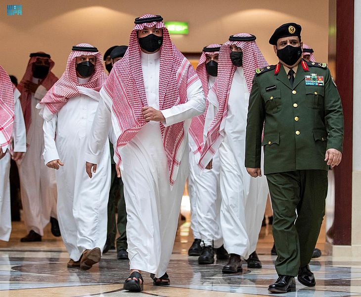 وزير الداخلية يتفقد سير عمل مديرية السجون ويدشن عددا من المراكز التأهيلية التخصصية 
