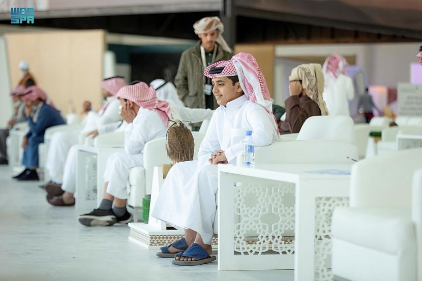 حضور لافت لصغار السن في مهرجان الملك عبدالعزيز للصقور 2021