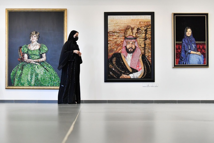 "همة جبل" .. لوحة فنية رسمتها أيدٍ سعودية بأكثر من مليوني قطعة