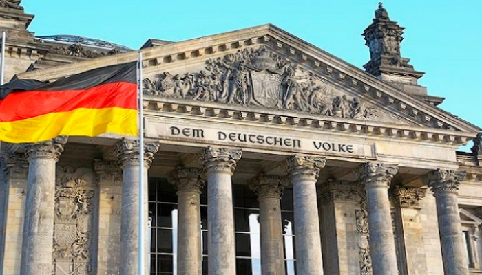 المركزي الألماني يحذر البنوك من التهوين من شأن مخاطر التضخم 