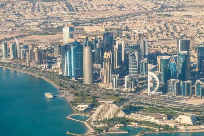 تعليق الدراسة الحضورية في قطر واعتماد التعليم عن بعد