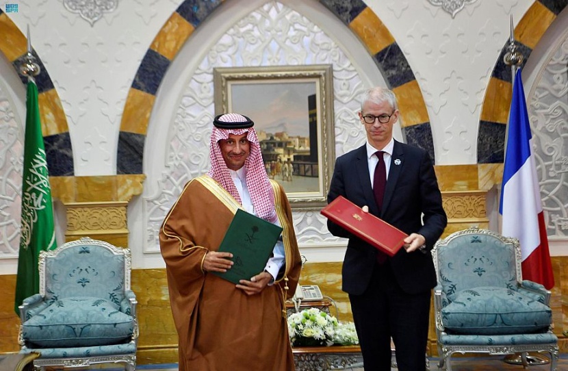 اتفاقية لتعزيز التعاون السياحي بين السعودية وفرنسا