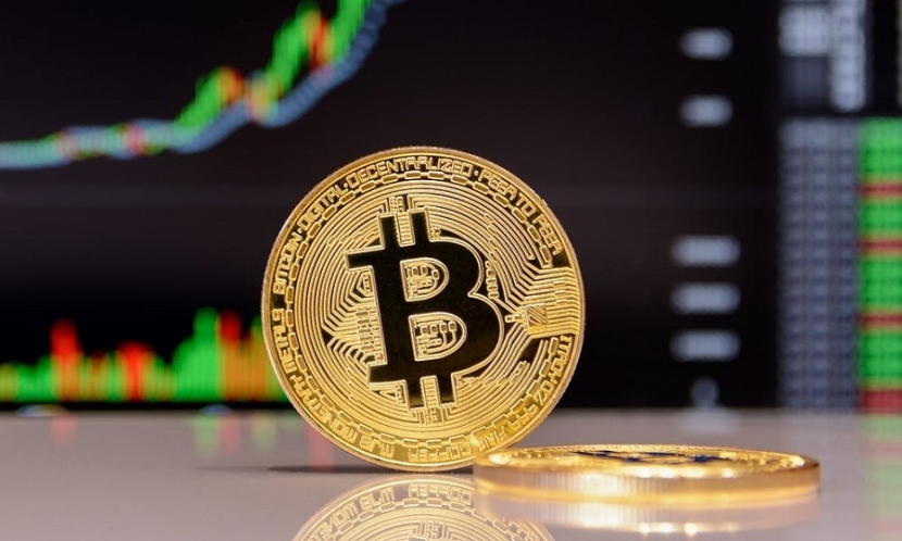 بيتكوين عند مستويات أوائل أكتوبر.. اقتربت من 49 ألف دولار 