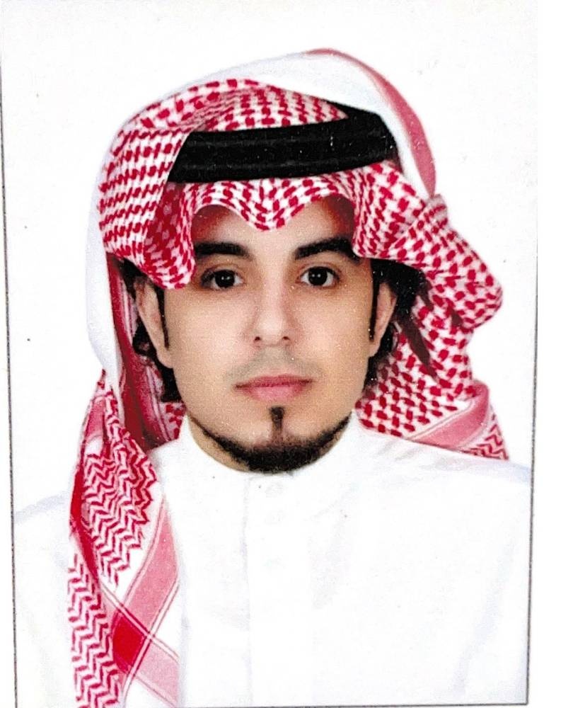 مختصون: الرقابة على الأبناء هي الحل لحمايتهم في الشبكات الاجتماعية .. و13 عاما هو السن المناسب