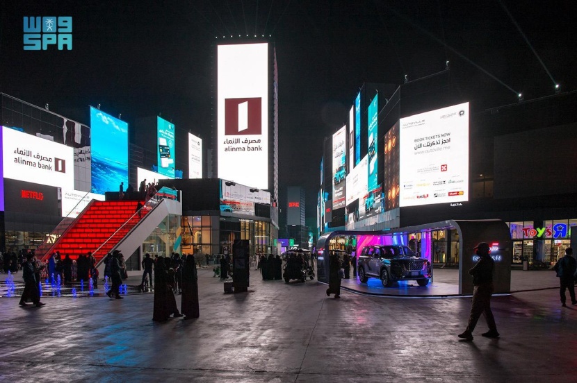 "بوليفارد رياض سيتي": معايير رفيعة المستوى تصنع من "خط زيبلاين" تحديًا رياضيًا جديدًا لزوار موسم الرياض