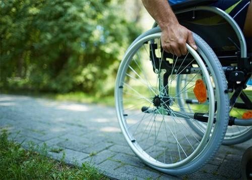 شريحة تساعد مرضى الشلل على السير مجددا