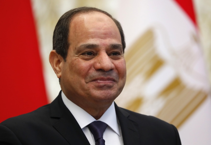خلال اتصال هاتفي مع ولي العهد .. السيسي : مصر تدعم وتتضامن مع المملكة ضد الأعمال العدائية