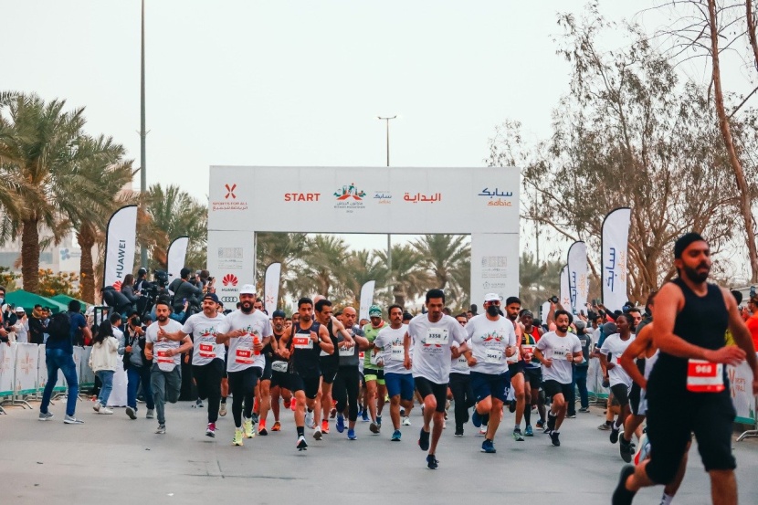 ماراثون الرياض يشهد مشاركة أكثر من 10 آلاف متسابق