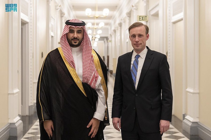 إنفاذا لتوجيهات ولي العهد.. نائب وزير الدفاع يصل إلى واشنطن ويلتقي مستشار الأمن القومي الأمريكي