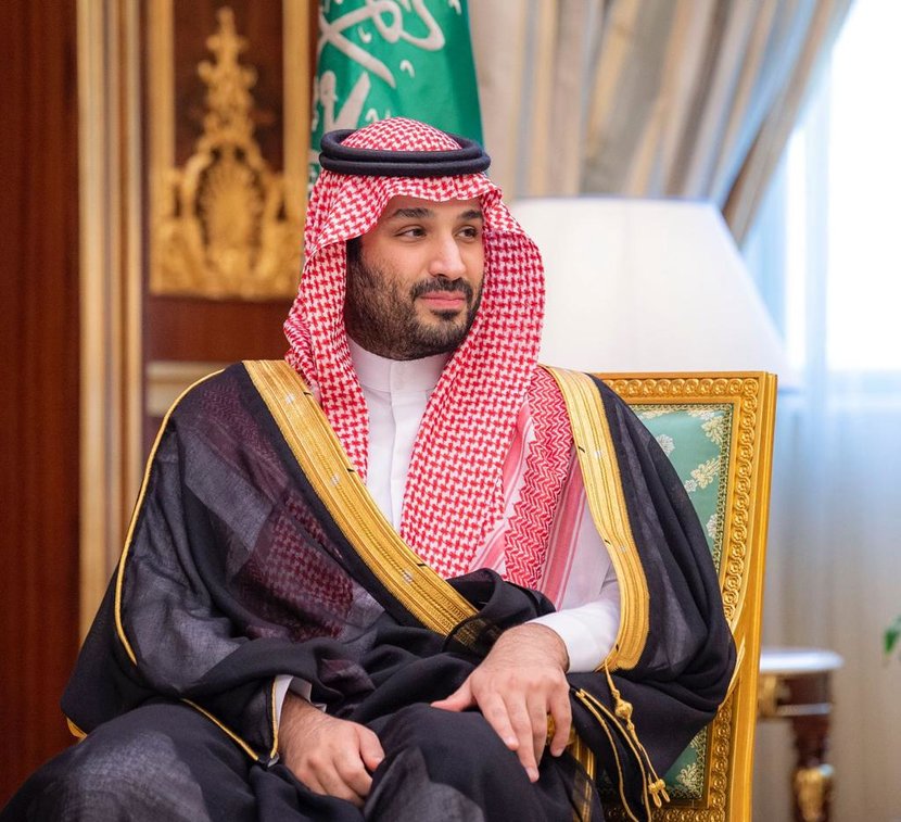 ولي العهد يستقبل الطلبة الفائزين في معرض آيسف 2022