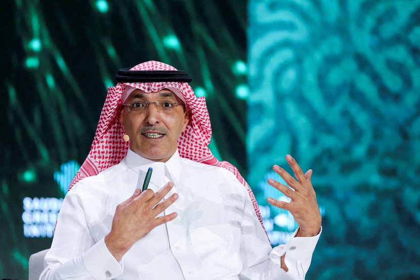 الجدعان: سنبحث خفض ضريبة القيمة المضافة..  في الوقت الراهن مازلنا نحاول تعويض نقص الاحتياطيات