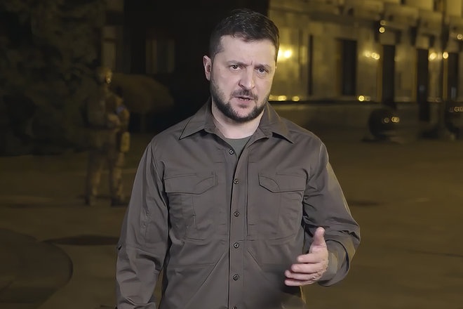 الرئيس الأوكراني يرحب بالعقوبات الجديدة على روسيا وينتقد تأخيرها غير المقبول
