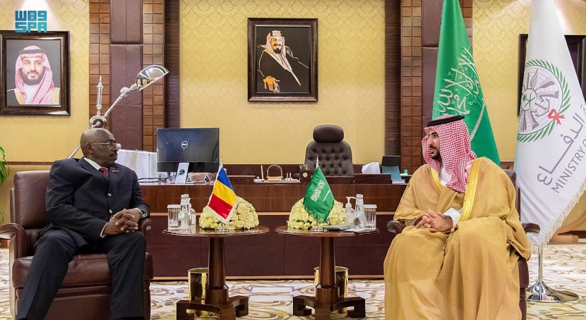 خالد بن سلمان يستعرض مع وزير الدفاع التشادي آفاق التعاون في المجال الدفاعي