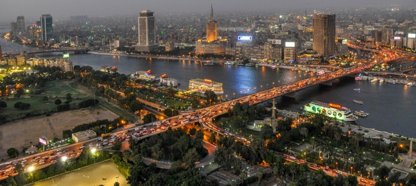 توقعات بنمو الاقتصاد المصري بخطى ثابتة خلال الأعوام الثلاث المقبلة