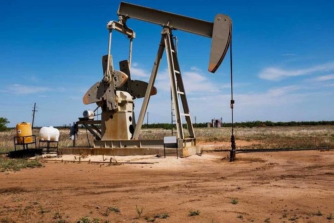 النفط يتراجع لأدنى مستوى في 6 أشهر .. برنت عند 91.90 دولارا للبرميل 