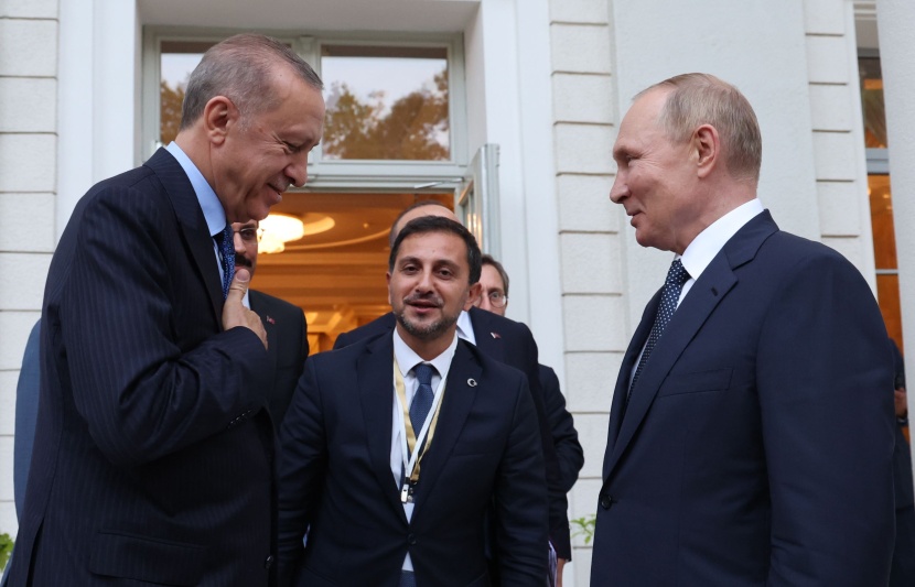 العقوبات الغربية تحول تركيا إلى جسر لتجارة المعادن مع روسيا