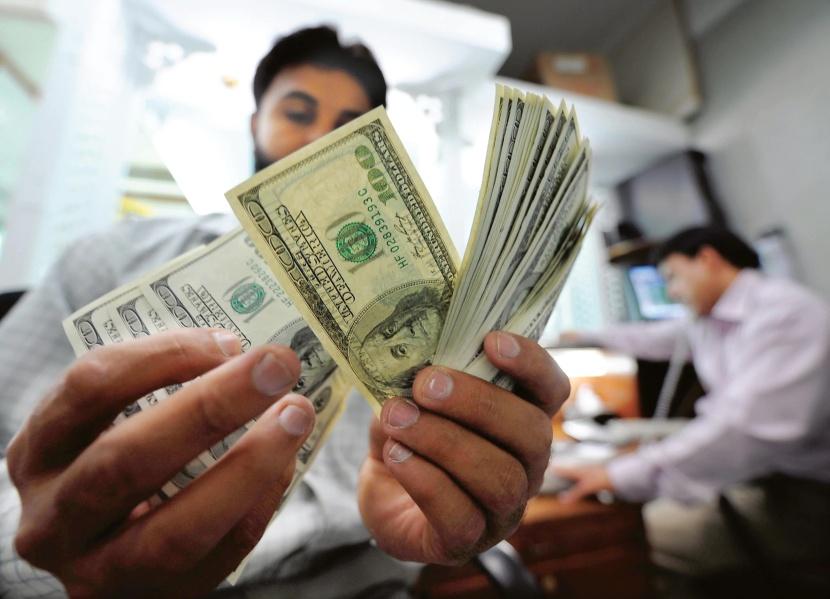 11.9 مليار ريال تحويلات الأجانب في السعودية خلال أغسطس.. تراجعت 13.2%