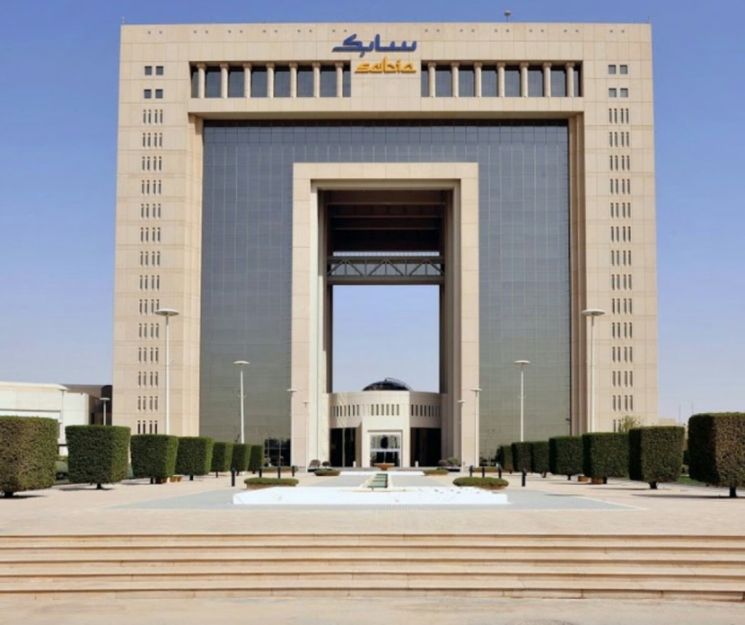 انخفاض أرباح "سابك" 67 % في الربع الثالث إلى 1.8 مليار ريال