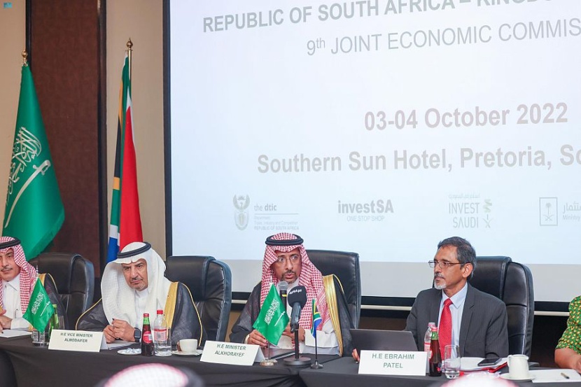 الخريف: جنوب إفريقيا بوابة رئيسة لنفاذ الصادرات السعودية للدول الإفريقية