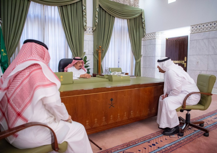 خادم الحرمين يزور مقر إمارة منطقة الرياض وقصر المصمك